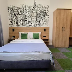 Hotel Domus Mater ***